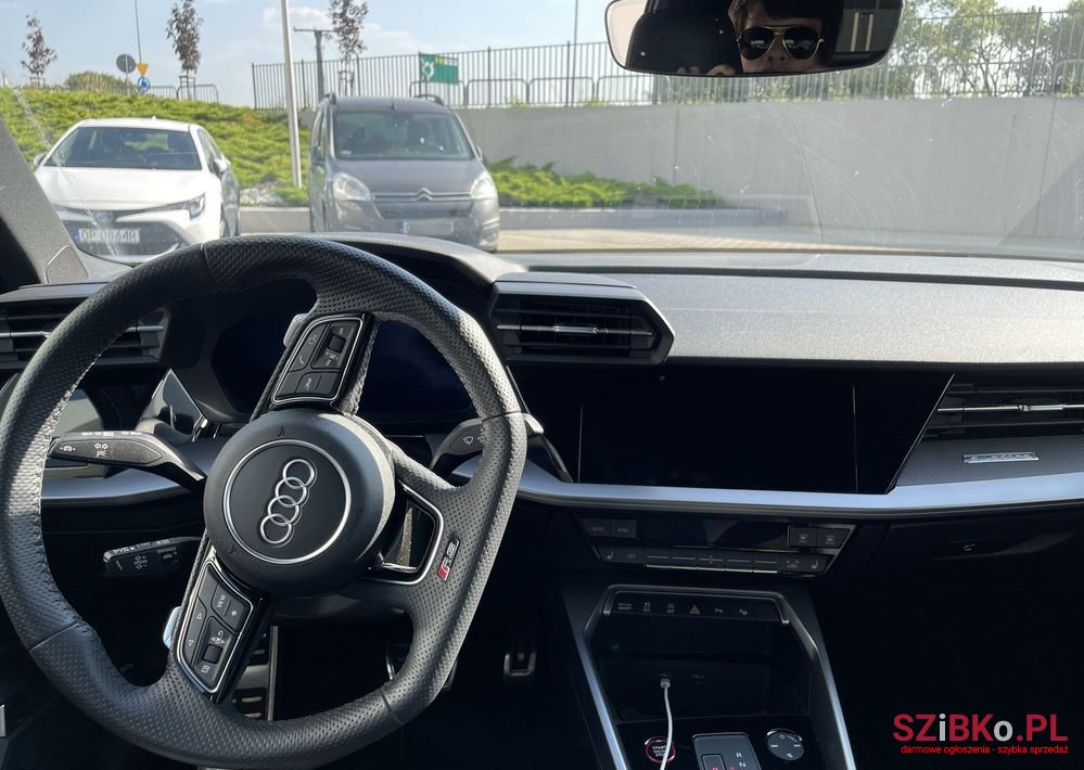 2023' Audi RS3 Sportback photo #4