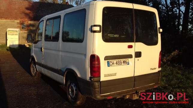 2002' Renault photo #2