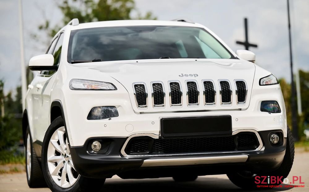 2015' Jeep Cherokee photo #1