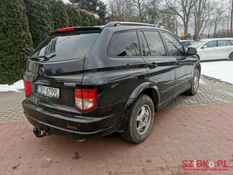 2005' SsangYong Kyron photo #5