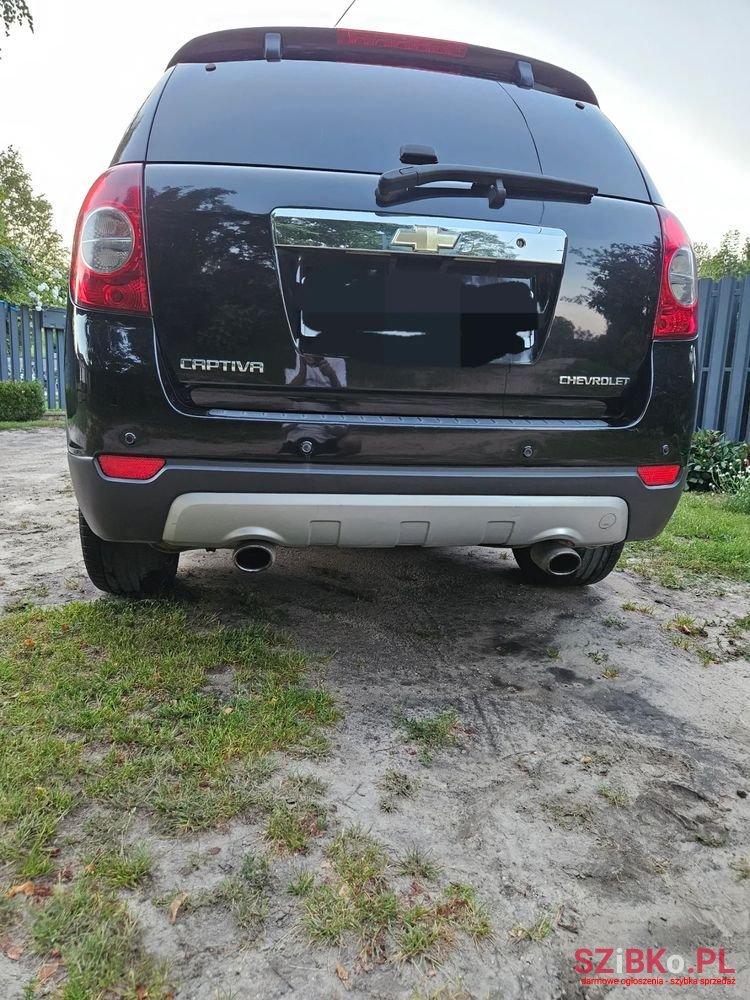 2007' Chevrolet Captiva photo #6