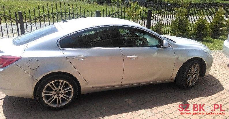 2009' Opel Insignia photo #1