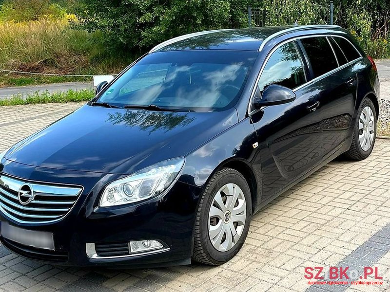 2009' Opel Insignia photo #3