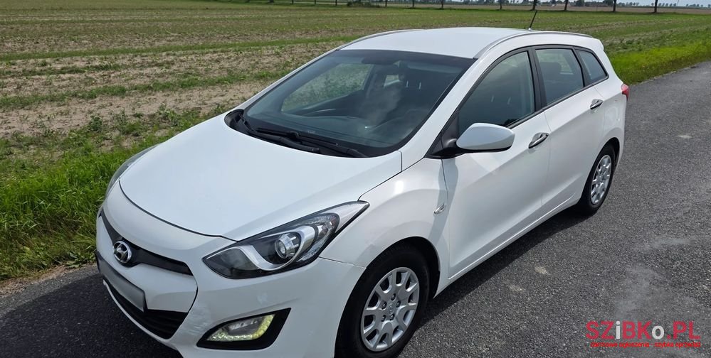 2013' Hyundai i30 1.4 Classic photo #1