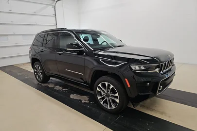 2023' Jeep Grand Cherokee