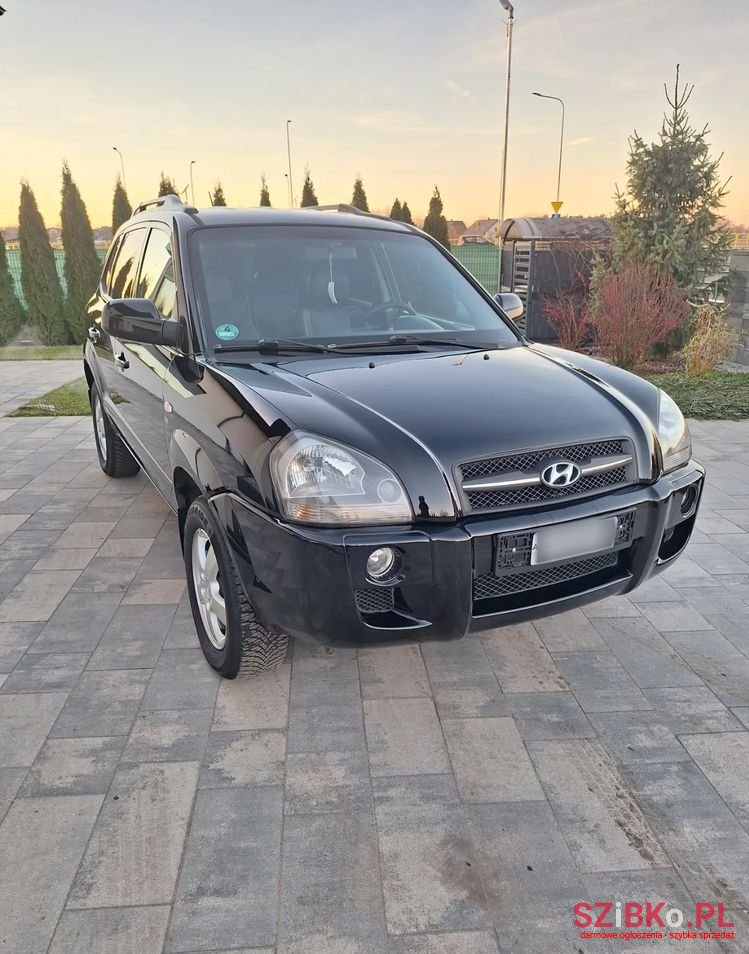 2008' Hyundai Tucson photo #3