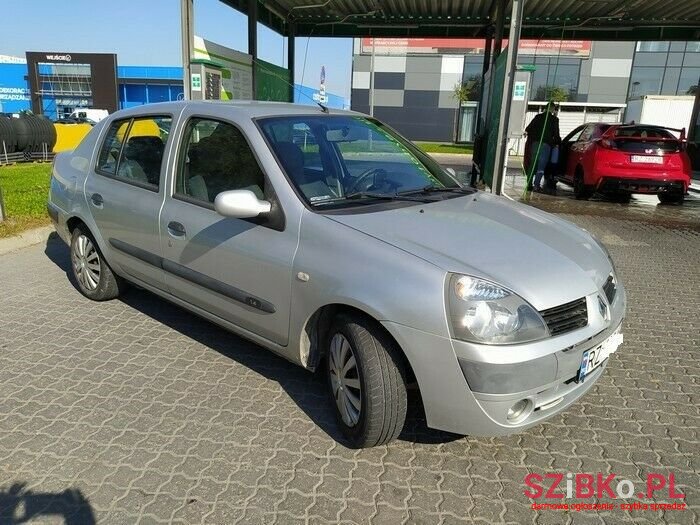 2005' Renault Thalia photo #1