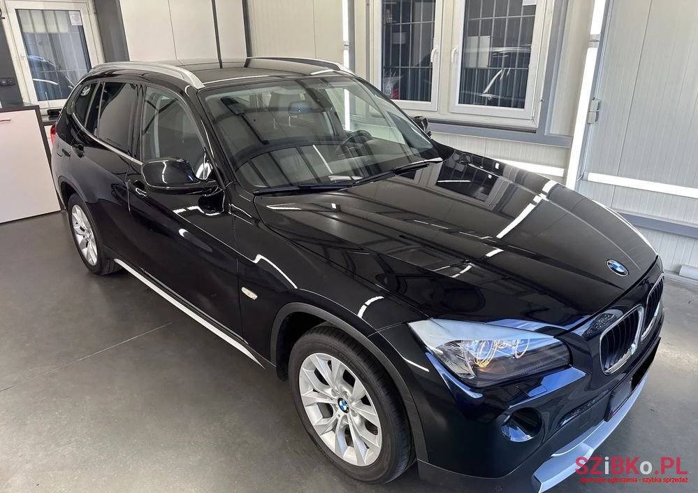 2011' BMW X1 Xdrive20I photo #5