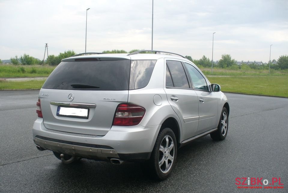 2008' Mercedes-Benz Ml photo #6