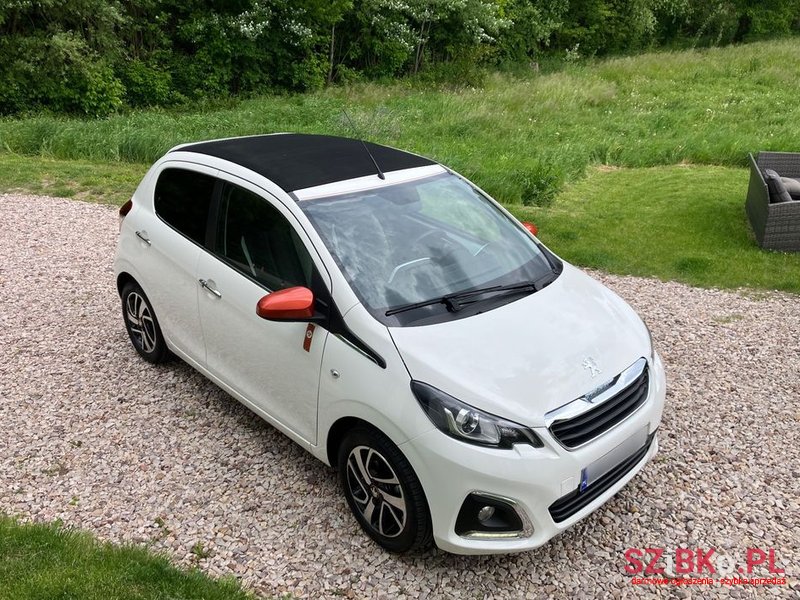 2015' Peugeot 108 Puretech 82 photo #5