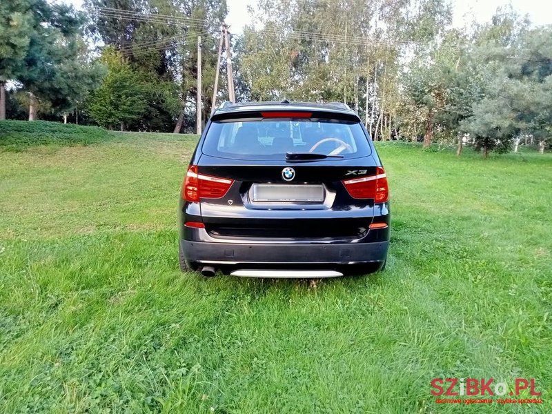 2011' BMW X3 Xdrive20D photo #4