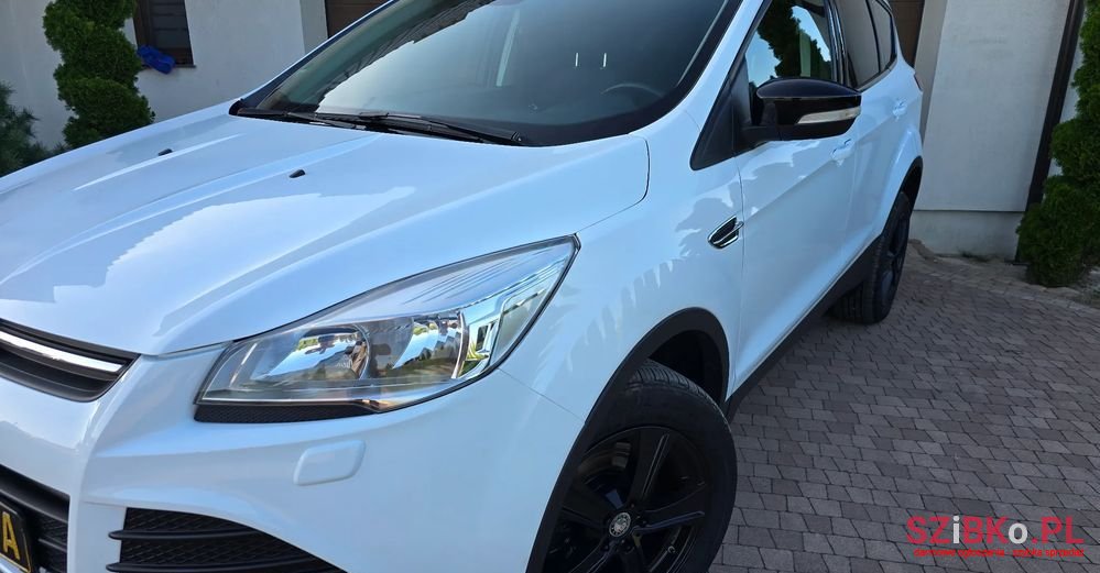 2016' Ford Kuga photo #3
