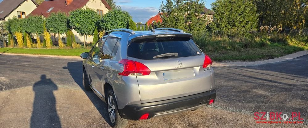 2015' Peugeot 2008 photo #3