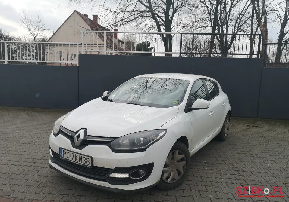2015' Renault Megane photo #1