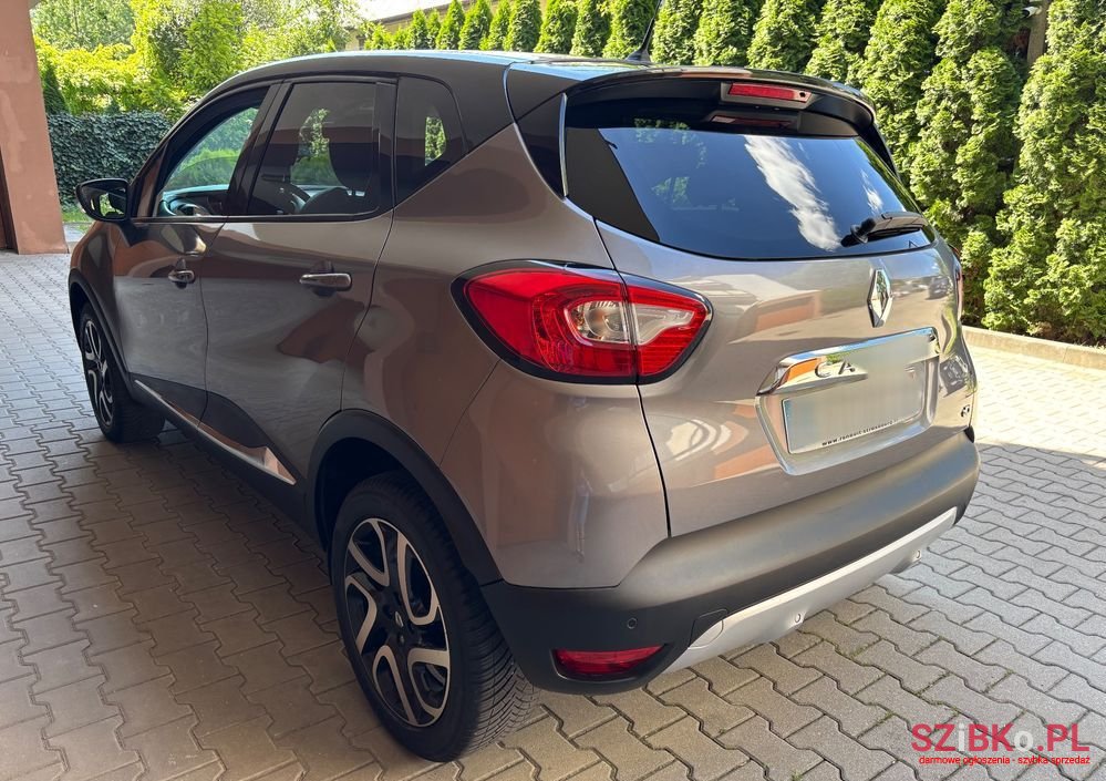 2015' Renault Captur Energy photo #2