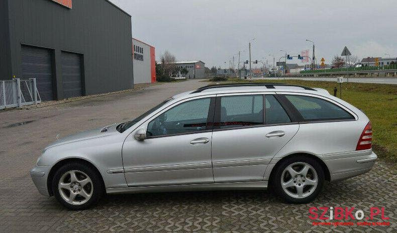 2001' Mercedes-Benz Klasa C photo #1
