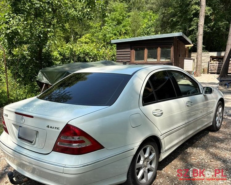 2007' Mercedes-Benz C-Class photo #4