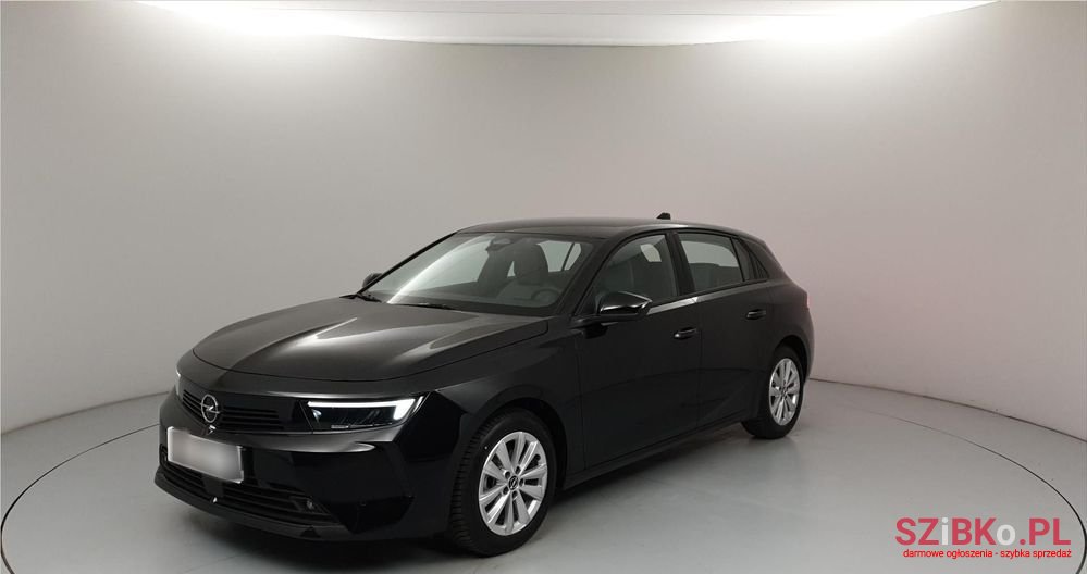 2023' Opel Astra V 1.2 T Edition S&S photo #2