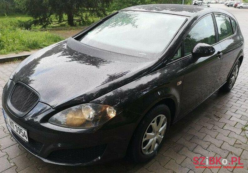 2009' SEAT Leon photo #1
