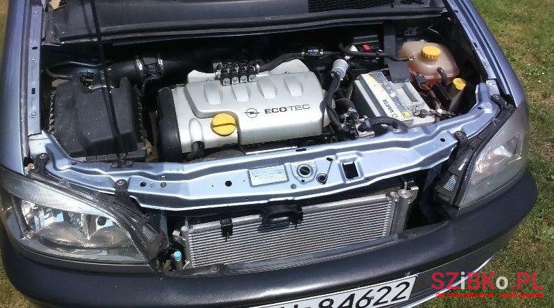 2003' Opel Zafira photo #4