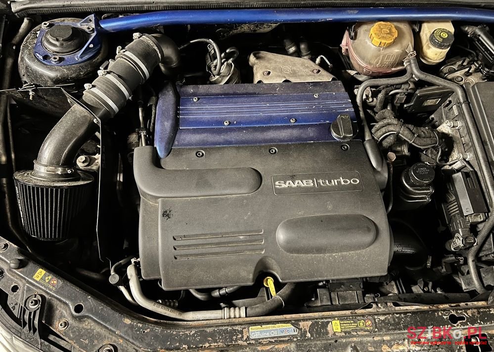 2002' Saab 9-3X photo #5