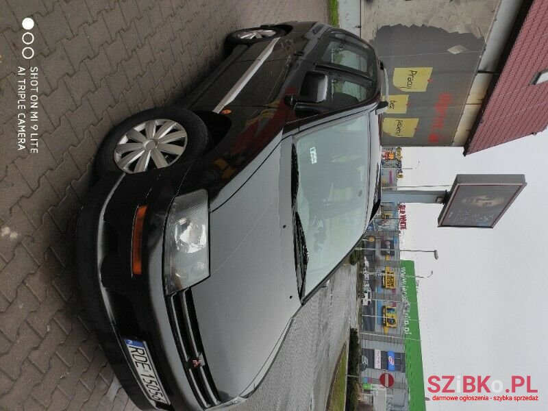 2000' Mitsubishi photo #1