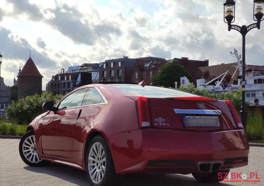 2011' Cadillac CTS photo #4