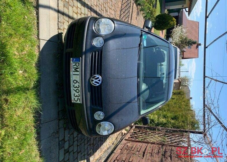 2003' Volkswagen Polo photo #1