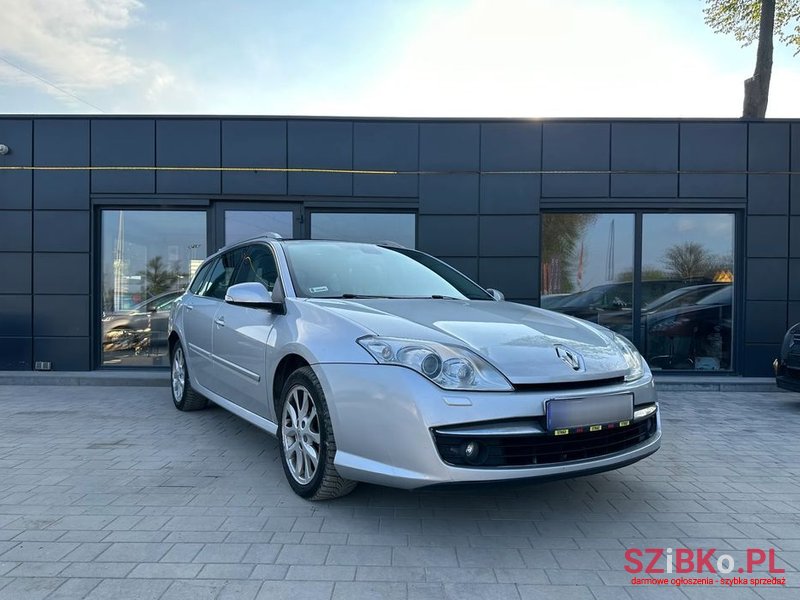 2008' Renault Laguna 2.0 Dci Initiale photo #1