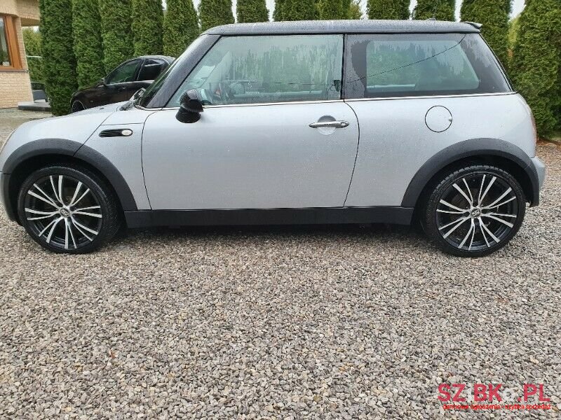 2006' MINI photo #3