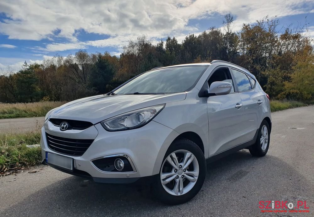2010' Hyundai ix35 photo #1