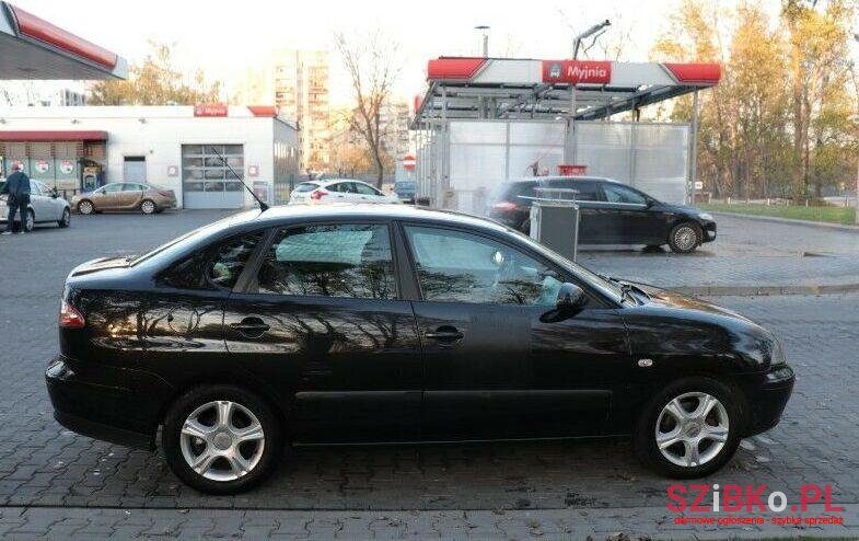 2007' SEAT Cordoba photo #1