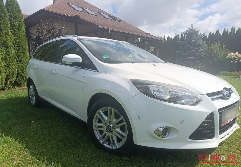 2013' Ford Focus photo #5