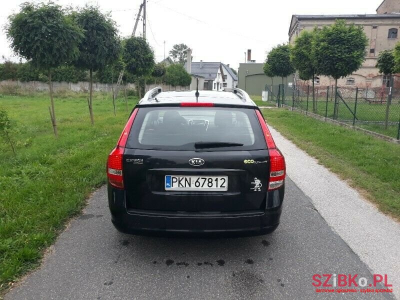 2010' Kia Ceed photo #2