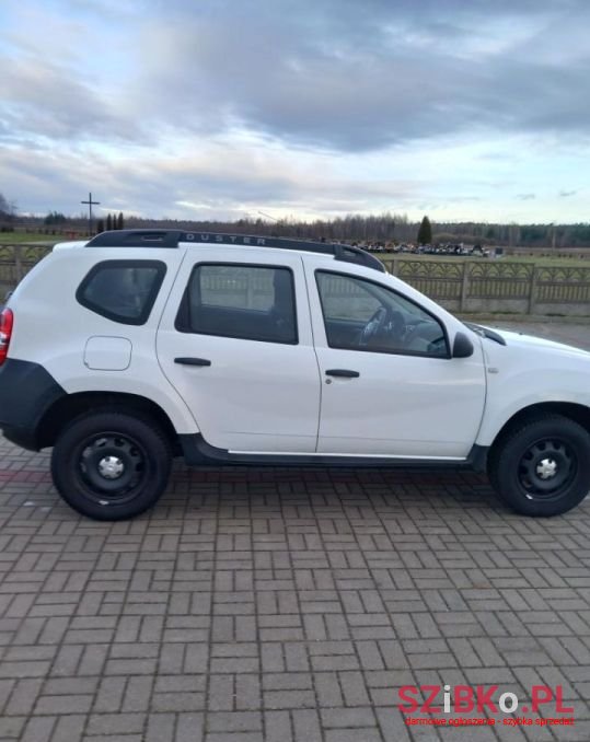 2015' Dacia Duster photo #2