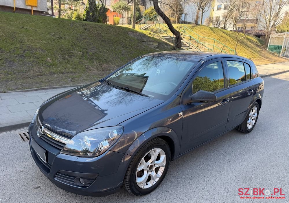 2006' Opel Astra 1.8 Cosmo photo #3