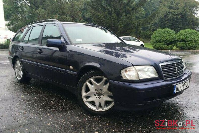 2000' Mercedes-Benz Klasa C photo #1