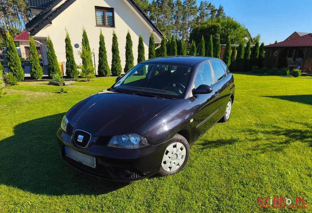 2006' SEAT Ibiza 1.4 16V 100 Sport photo #1