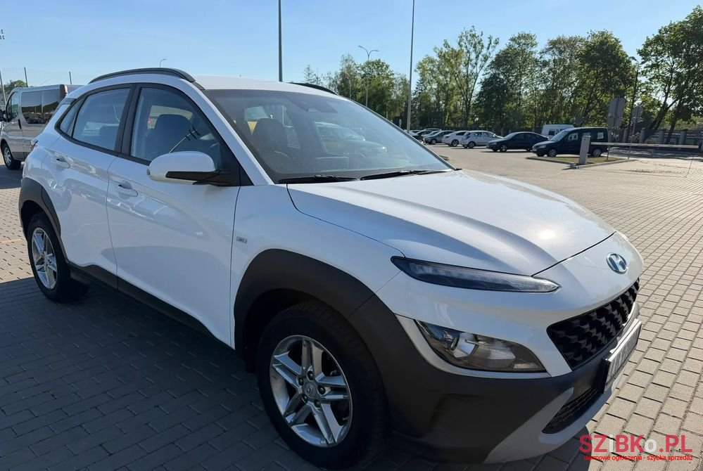 2021' Hyundai Kona photo #2