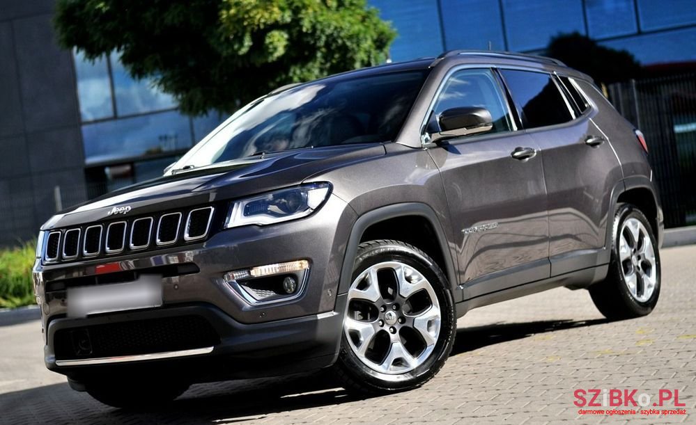 2018' Jeep Compass photo #1