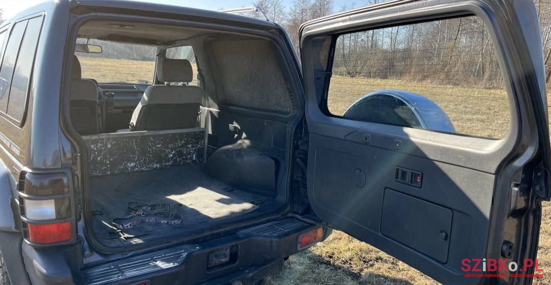 1992' Mitsubishi Pajero photo #5