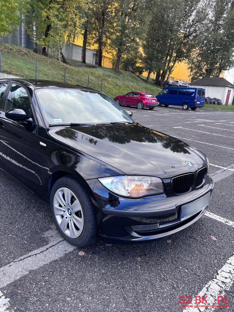 2008' BMW 1 Series 118D photo #5