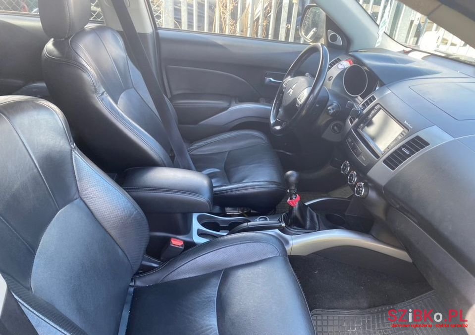 2007' Mitsubishi Outlander photo #4