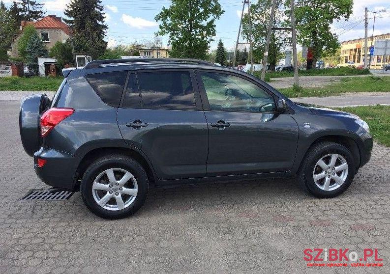 2008' Toyota Rav-4 photo #2