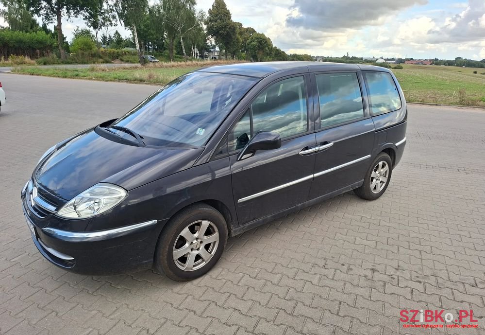 2009' Citroen C8 2.0 Hdi Sx Pack photo #2