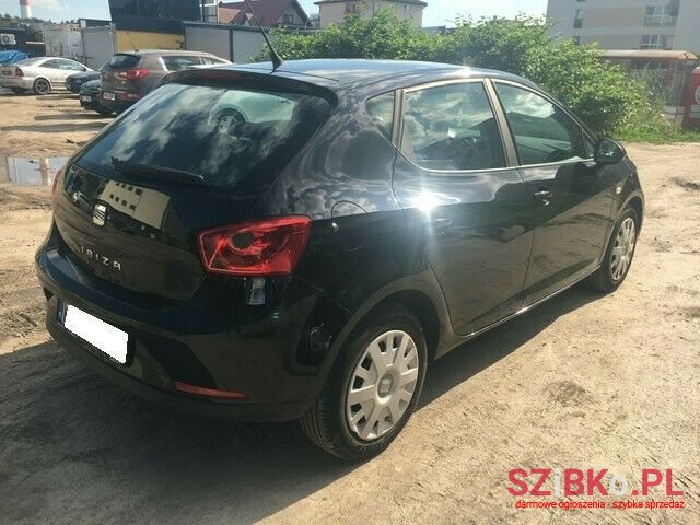 2010' SEAT Ibiza photo #1