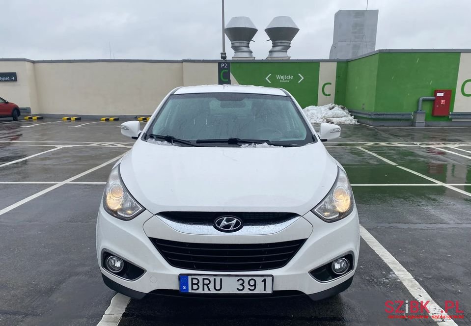 2012' Hyundai ix35 photo #3