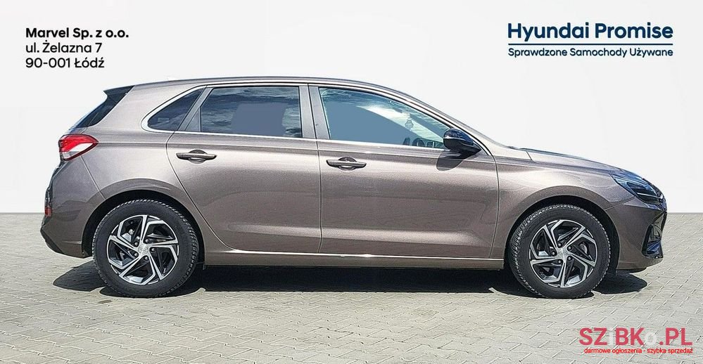 2023' Hyundai i30 photo #5