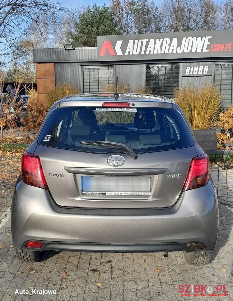 2016' Toyota Yaris 1.0 Active photo #5