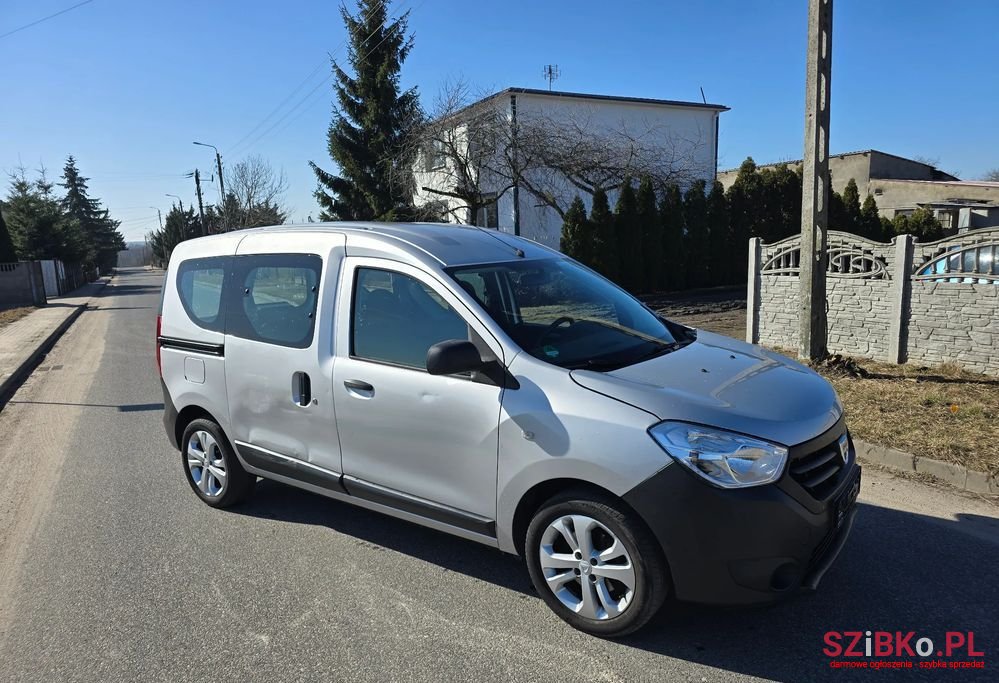 2015' Dacia Dokker photo #4